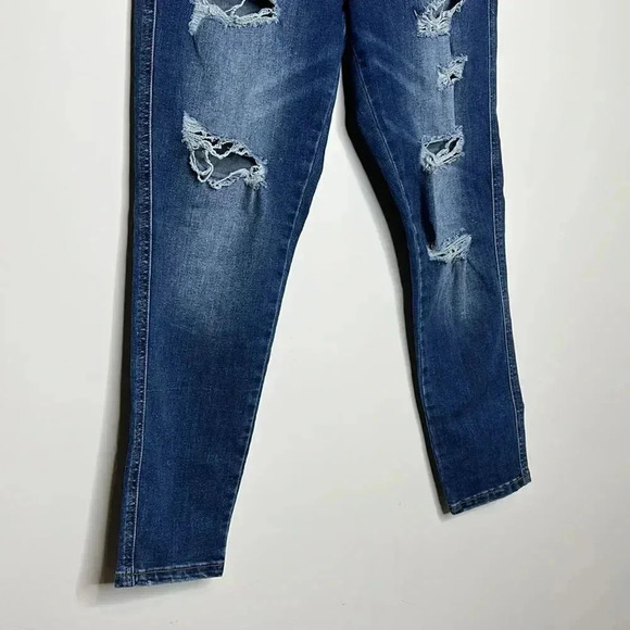 Rancan Ripped Denim Jeans - Picture 7 of 8